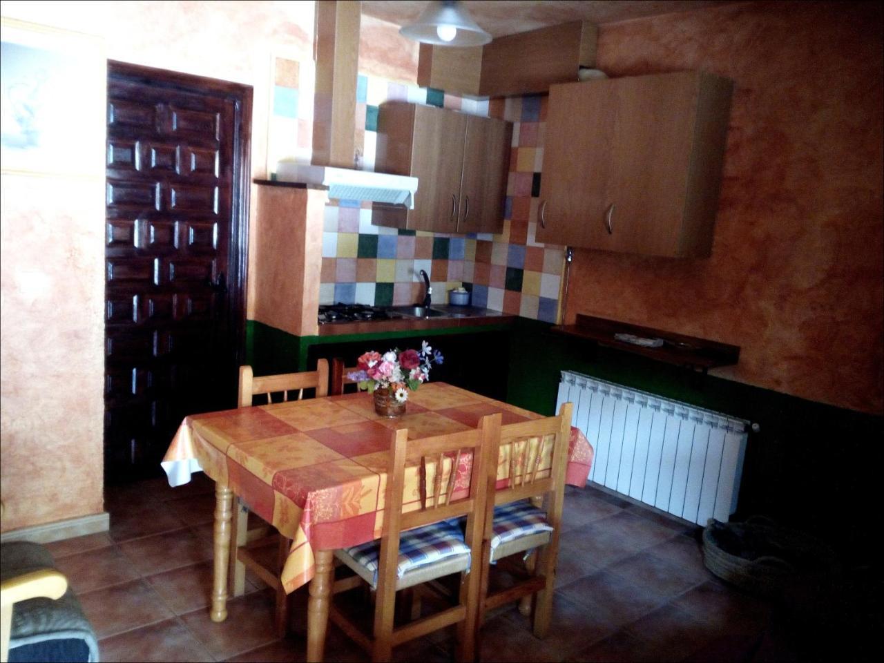 Casas Rurales Picos Del Oso Риопар Экстерьер фото